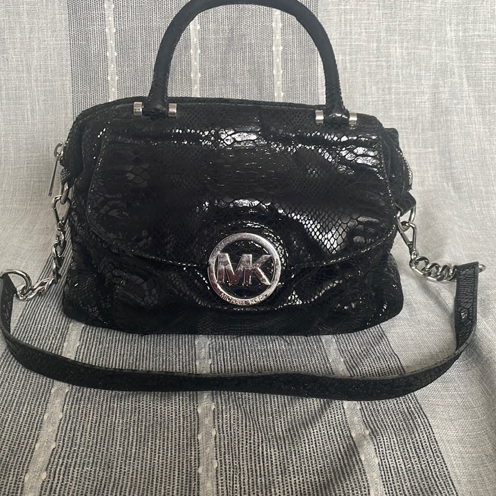 Michael Kors Satchel Crossbody Patent leather snakeskin
